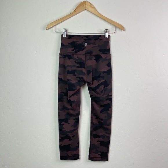 Lululemon Wunder Train High-Rise Crop 21"
Camo Brown Leggings W6BFBS 2020 Size 4 - Picture 6 of 15